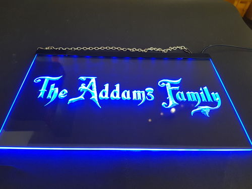 Addams Family LED-Schild. Blau